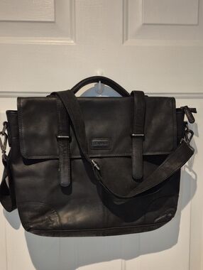 Leabags Black Buffalo Leather Messenger Bag with Adjustable Strap